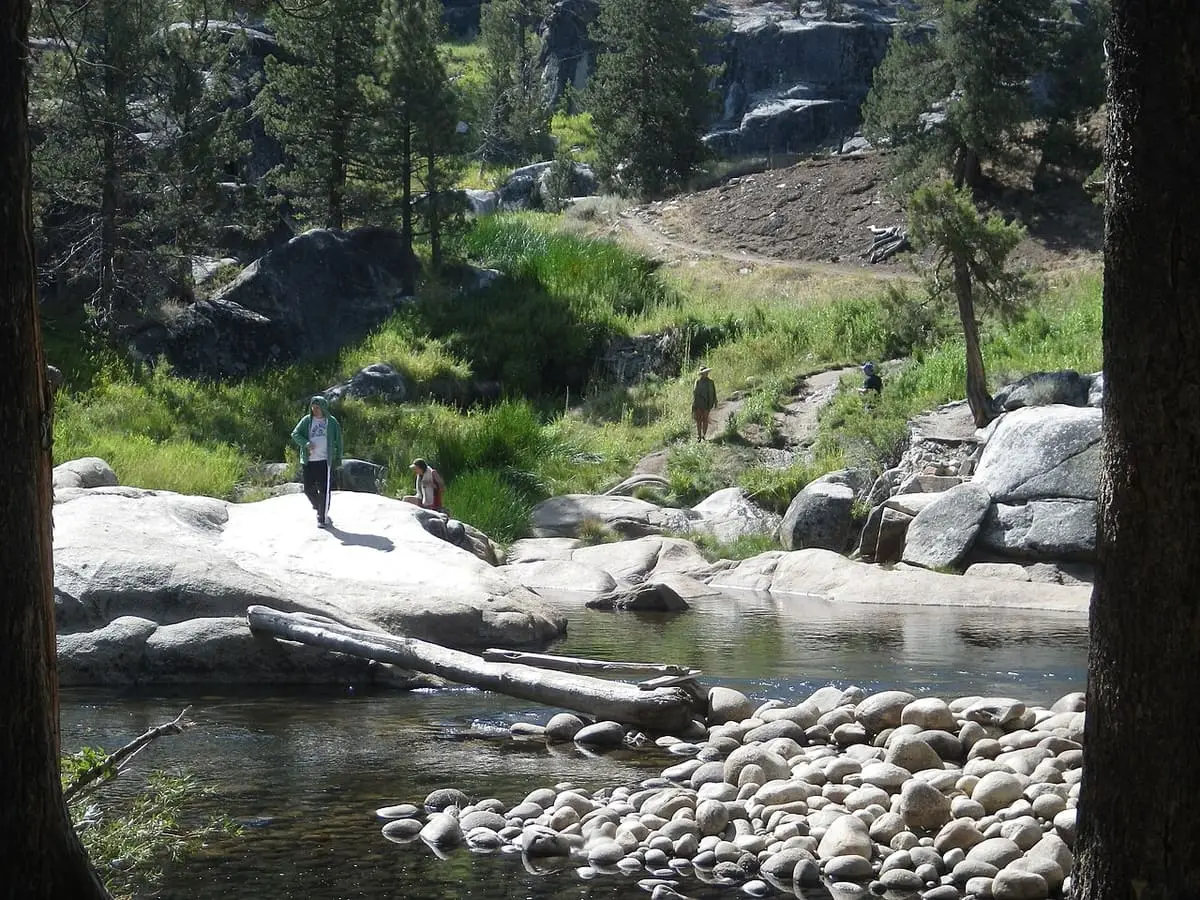 Granite slabs and river cobbles at the San Joaquin River crossing to the Mono Hot Springs pools