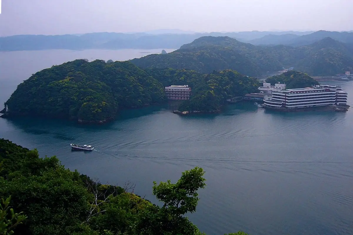 Nakanoshima island and hotel in the calm bay of Nanki Katsuura Onsen
